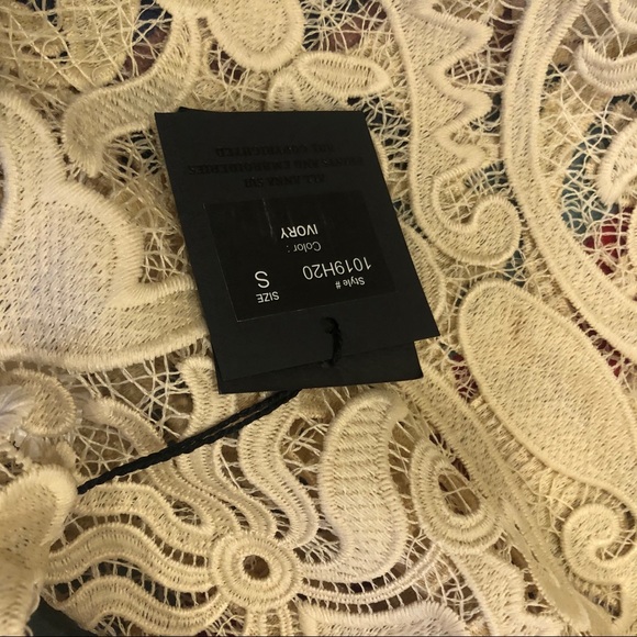 Anna sui guipure lace and velvet blouse, NWT, sz s - Picture 6 of 7